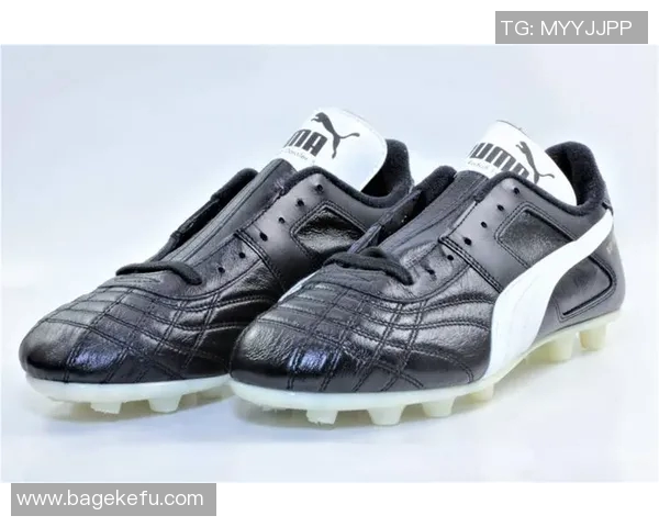 顶级球星如何选择足球鞋揭示其专业性与个性化需求